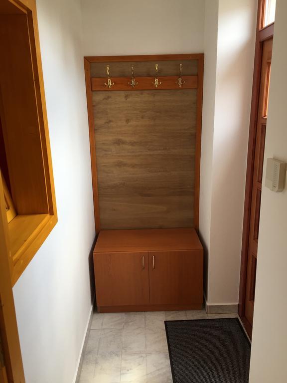 AQUA Thermal Sóterápia és Apartmanház Püspökladány Szoba fotó